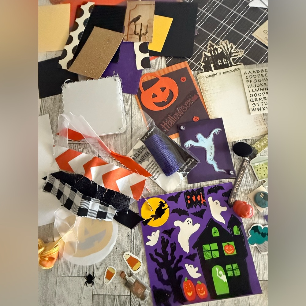 Junk Journal Ephemera Halloween Theme over 100 pieces includes small blank book - Picture 8 of 11